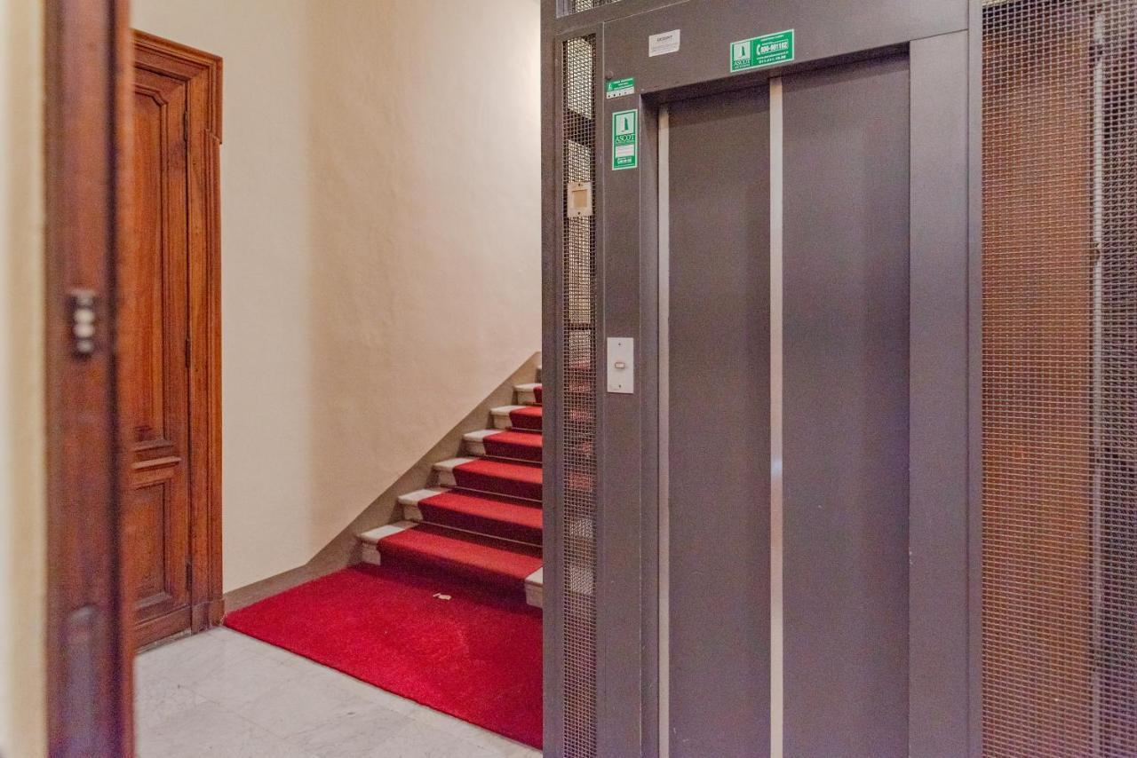 Royal Apartment Torino Esterno foto